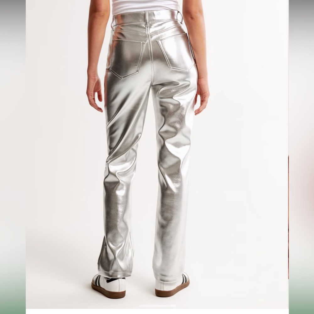 Abercrombie Silver Leather 90s Straight Pant